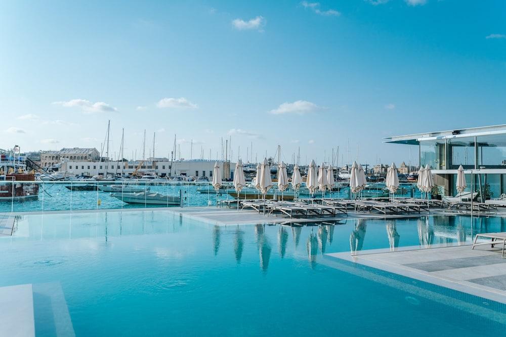 Blubay Apartments By St Hotels Gzira Exteriör bild